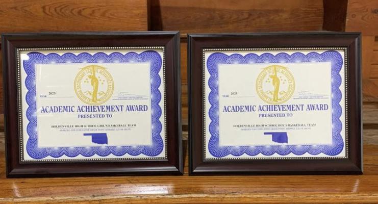 The Holdenville High School boys’ and girls’ basketball teams earned academic achievement awards from the OSSAA. The girls’ had a combined grade point average of 3.72 and the boys had a combined grade point average of 3.52!