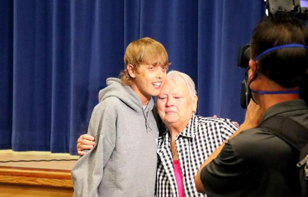 HOLDENVILLE HIGH SCHOOL STUDENT RECOGNIZED BY LOCAL CITIZEN AND NEWS 4