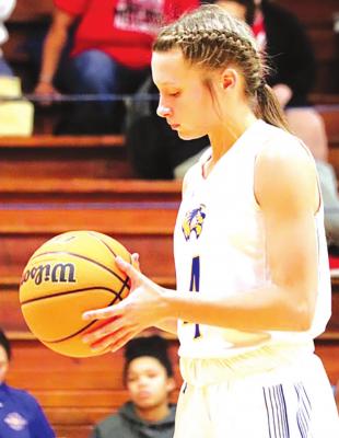 Holdenville senior, Leigha Phillips, has been awarded All Conference honors! The 66 Conference coaches made the selection.