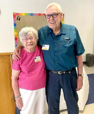 Patsy Leewright Davis and Kenny Woodrum enjoyed visiting at the 2023 Moss Reunion