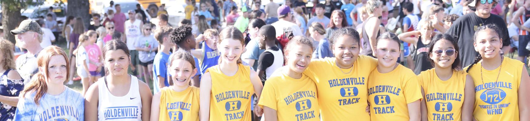 The Holdenville Middle School Girls’ Cross Country team was all lined up and ready to run at Holdenville Lake. The girls raced one mile. Team members are:Left to Right: Autumn Doane, Lilly Leftwich, McKenzie Foster, Lainey McMinn, Maylee Barnett, Miracle Parish, Hailey Mcculley, Makaya Aguilar, and Sheleigh Fixico.