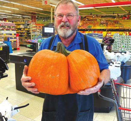 Neil Swecker of Pruett’s Grocery