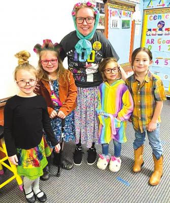 Reed Students Celebrate 100 Days