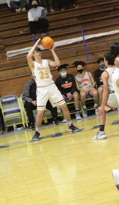 Holdenville big man, Layton Richmond, has become a rebounding force inside. Layton and his teammates will travel to Lindsay on Friday to challenge the Leopards for the district championship.