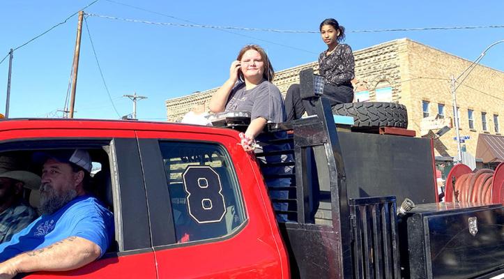 HOLDENVILLE HOMECOMING