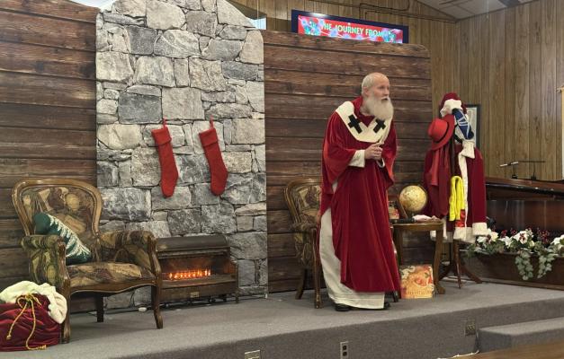 Trey Brooks shares the story of St. Nicholas and the Christian origins of Santa Claus with the Holdenville Church of the Nazarene in his production “From Saint to Santa”.
