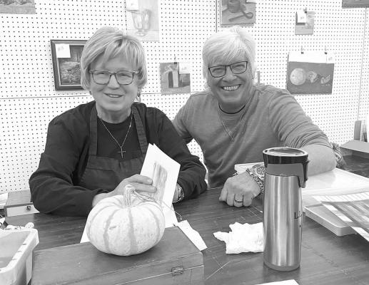 Gail Rogers (left) will be the instructor for the upcoming March Oil Paints workshop. Kelly Kirk (right) was the instructor for the HSPS Art Center February workshop.
