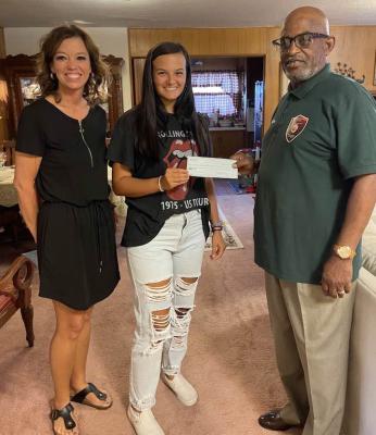 TRI-COUNTY MINISTERS AWARD SCHOLARSHIP TO KADEE BRIDGER