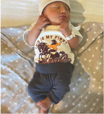 JENNA BRIGGS AND JIMMIE FULGHUM ARE EXCITED TO ANNOUNCE THE BIRTH OF THEIR SON, STETSON CARTER.