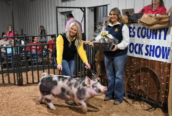 Hughes County Livestock Show and Premium Sale Winners