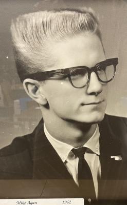 Mike Agan is the Holdenville News Hall of Fame Athlete of the Week. Mike was inducted to the Hall of Fame in 1962. He played football, basketball, and golf for Holdenville High. Agan was awarded All Conference and All District Honors. Mike is an avid cyclist and has biked over 296,000 miles.
