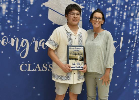 HOLDENVILLE HIGH SCHOOL SENIOR AWARDS NIGHT