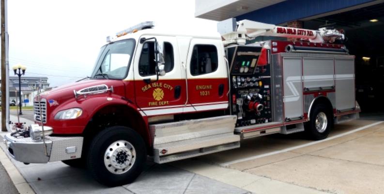 HOLDENVILLE CITY COUNCIL TO CONSIDER PURCHASE OF NEW FIRE ENGINE