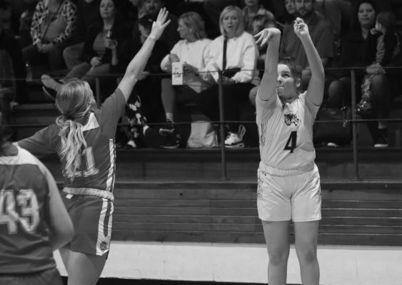 Bella Smith went 5 for 8 from 3 point land in Holdenville’s victory over Konawa. Holdenville will host Allen on Tuesday and Chandler on Friday.