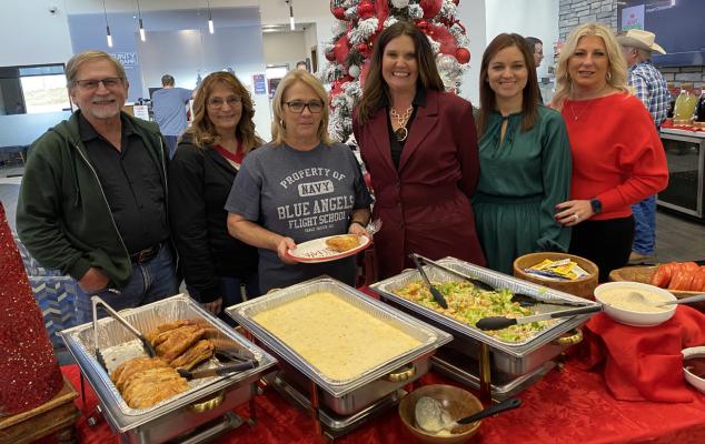 Kernek McDonald, Greta McDonald, Debra Foran, Amber Gasaway, Kendal Logan, and Kim Carr