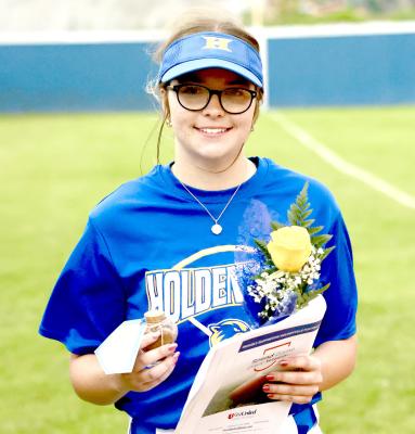 Kendall Mask is the Holdenville News Scholar Athlete of the week. Kendall is a multi-sport athlete at Holdenville High and an honor student.