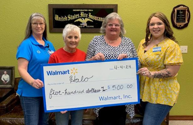 The Holdenville Animal Lovers Organization (HALO) would like to thank the Holdenville Walmart for the $500.00 grant from the Sparks Cood Grant Team! Presenting the grant is Diana Garner (left), Human Resources, and Cathryn Carpitcher (right), Assistant Manager of Holdenville Walmart. Accepting the grant on behalf of HALO are Donna Lipe (middle left) and Kelly Smith (middle right).