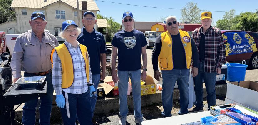 HOLDENVILLE LION’S CLUB HOLDS RIB-EYE SANDWICH FUNDRAISER. The Holdenville chapter of the Lion’s Club held a successful fundraiser at the corner of Main St. and Hinckley las week. The Lion’s Club is one of Holdenville’s finest civic organizations involved in the betterment of Holdenville. Pictured above are Lion’s Club members Leon Barrett, Jerri Lindsey, Jack Bush, Steve Enos, Ernie Arocha, and Larry Miller.