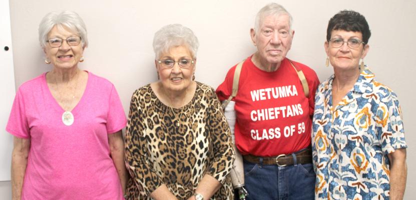 Barbara (Meadors) Taylor, Kathryn (Meadors) Turner, Jerry Doak, and Shirley (Parks) Carpenter