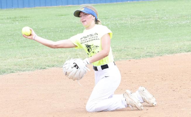 Wolverine shortstop, Darcy Shepherd, dove to stop an obvious base hit and then threw to third base. Darcy is a sophomore and is expected to be one of Holdenville’s best hitters!