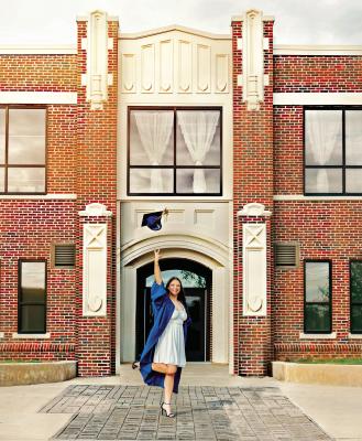 HOLD ON TO THE MOMENT LIKE IT’S HEAVEN PASSING THROUGH... Natalie Jennings and the Holdenville Class of 2025 have crossed every “t” and dotted every “i”. Friday night they will receive their High School diploma. Congratulations to all of the students at Holdenville and Moss schools. PHOTO COURTESY OF STEPHANIE JENNINGS