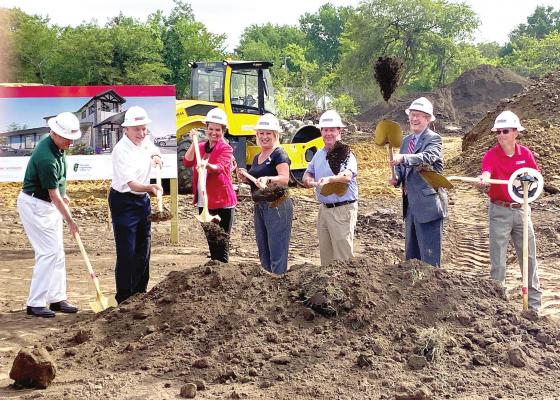 SSB officials break ground for new bank