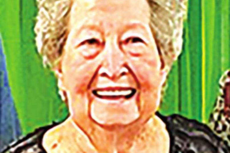 Alyne Smith