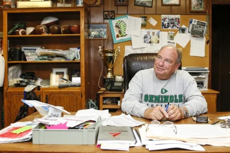 HHS GRADUATE SETS MILESTONE IN SEMINOLE FRIDAY NIGHT