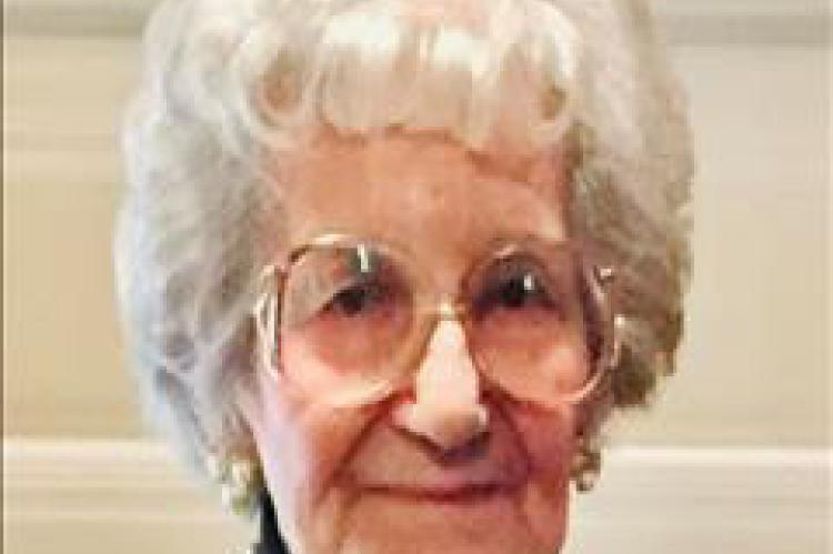 Lee Jean Shields