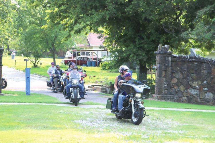 America’s Guardian Motorcycle Club kicked off the Thin Blue Line event.